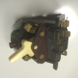 RENAULT R4 Jaeger Avercod NOS