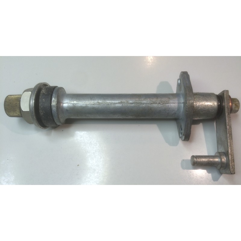 RENAULT R8 ESSUIE GLACE RENAULT R8 ESSUIE GLACE